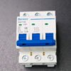 Aptomat DZ47-63 3PC63  bảo vệ chống ngắn mạch quá tải chính hãng  - ETOT