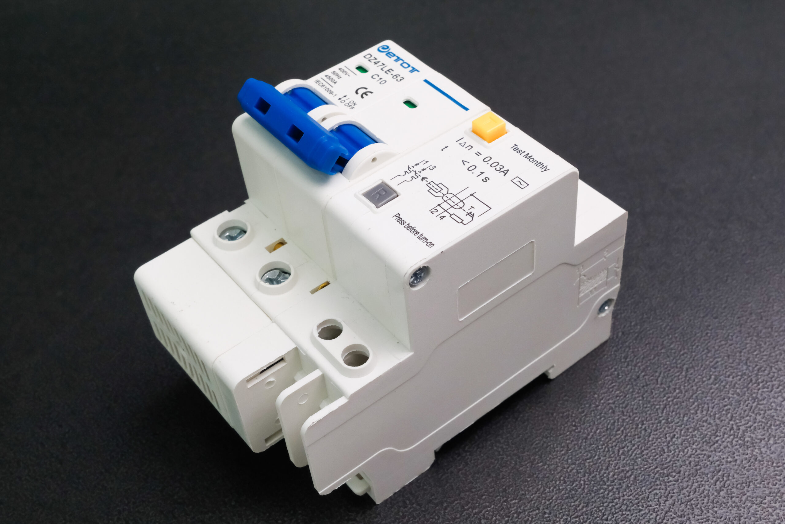 Aptomat DZ47LE-63 2PC10 bảo vệ chống ngắn mạch quá tải chính hãng - ETOT - Ảnh 3