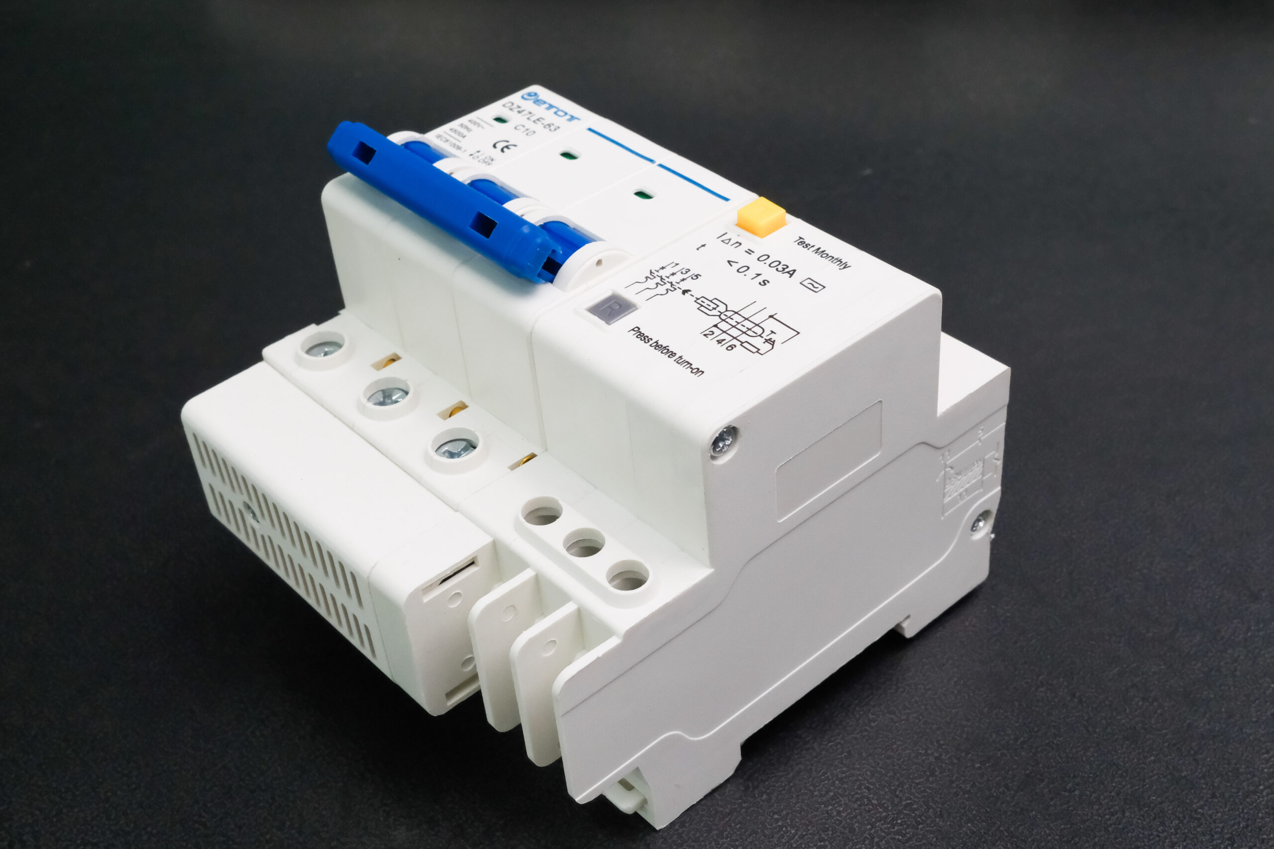 Aptomat DZ47LE-63 3PC10 bảo vệ chống ngắn mạch quá tải chính hãng - ETOT - Ảnh 3