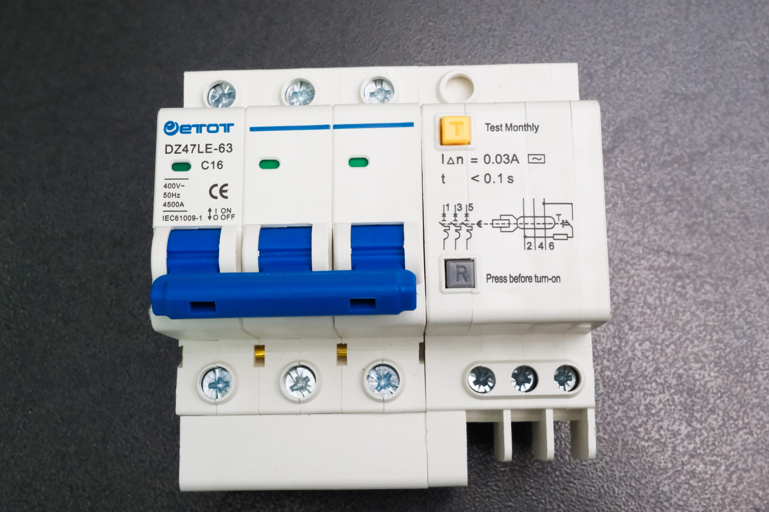 Aptomat DZ47LE-63 3PC16 bảo vệ chống ngắn mạch quá tải chính hãng - ETOT