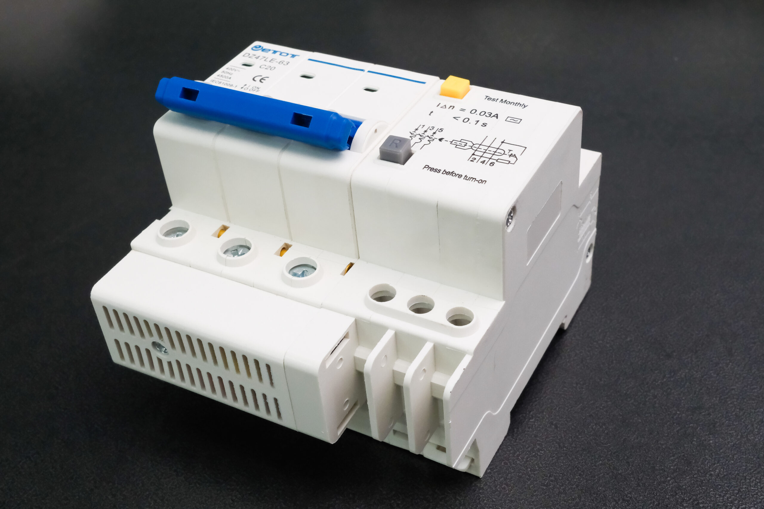 Aptomat DZ47LE-63 3PC20 bảo vệ chống ngắn mạch quá tải chính hãng - ETOT - Ảnh 3