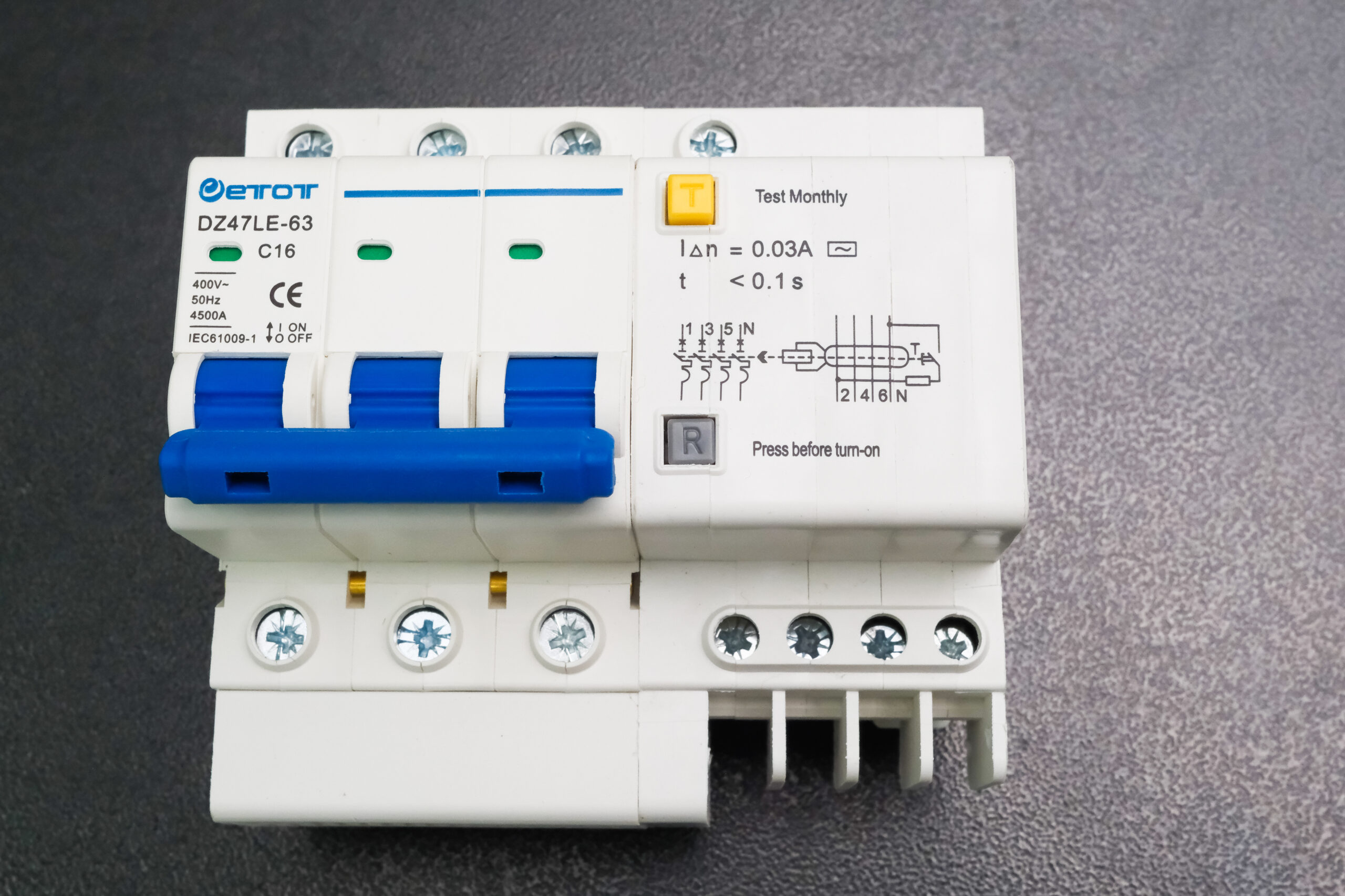 Aptomat DZ47LE-63N 3PC16 bảo vệ chống ngắn mạch quá tải chính hãng - ETOT