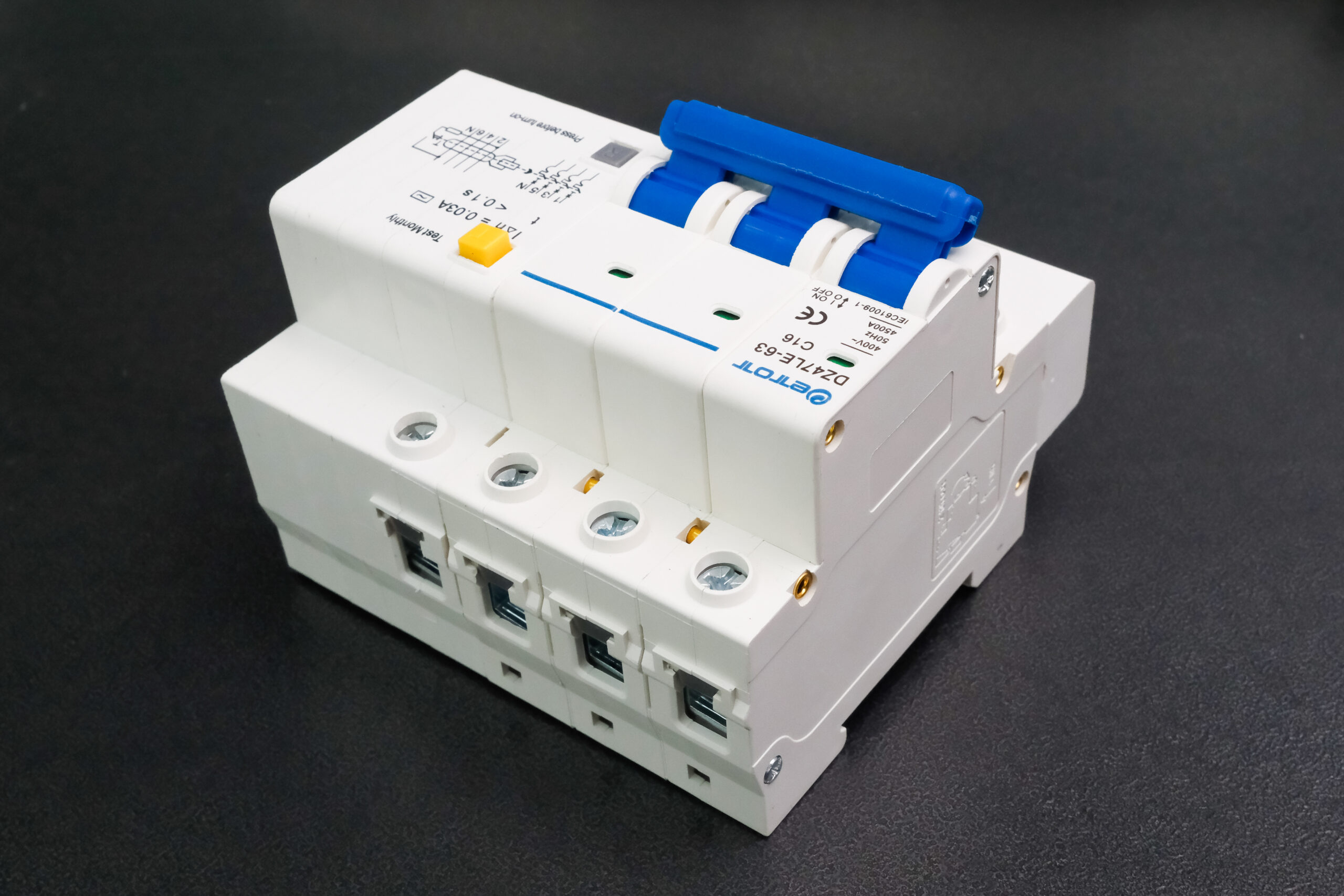 Aptomat DZ47LE-63N 3PC16 bảo vệ chống ngắn mạch quá tải chính hãng - ETOT - Ảnh 3