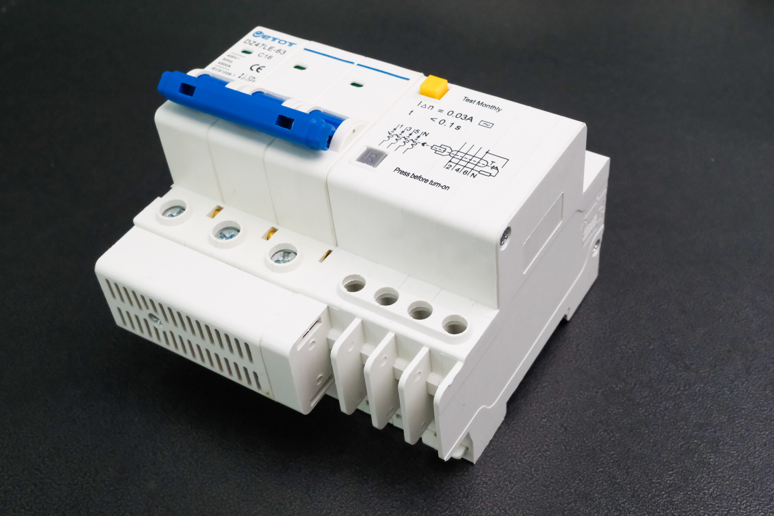 Aptomat DZ47LE-63N 3PC16 bảo vệ chống ngắn mạch quá tải chính hãng - ETOT - Ảnh 2